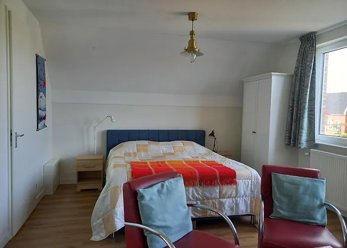Room By The Sea